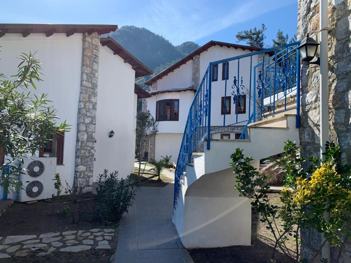 تورونشْ Alp Inn Villas المظهر الخارجي الصورة